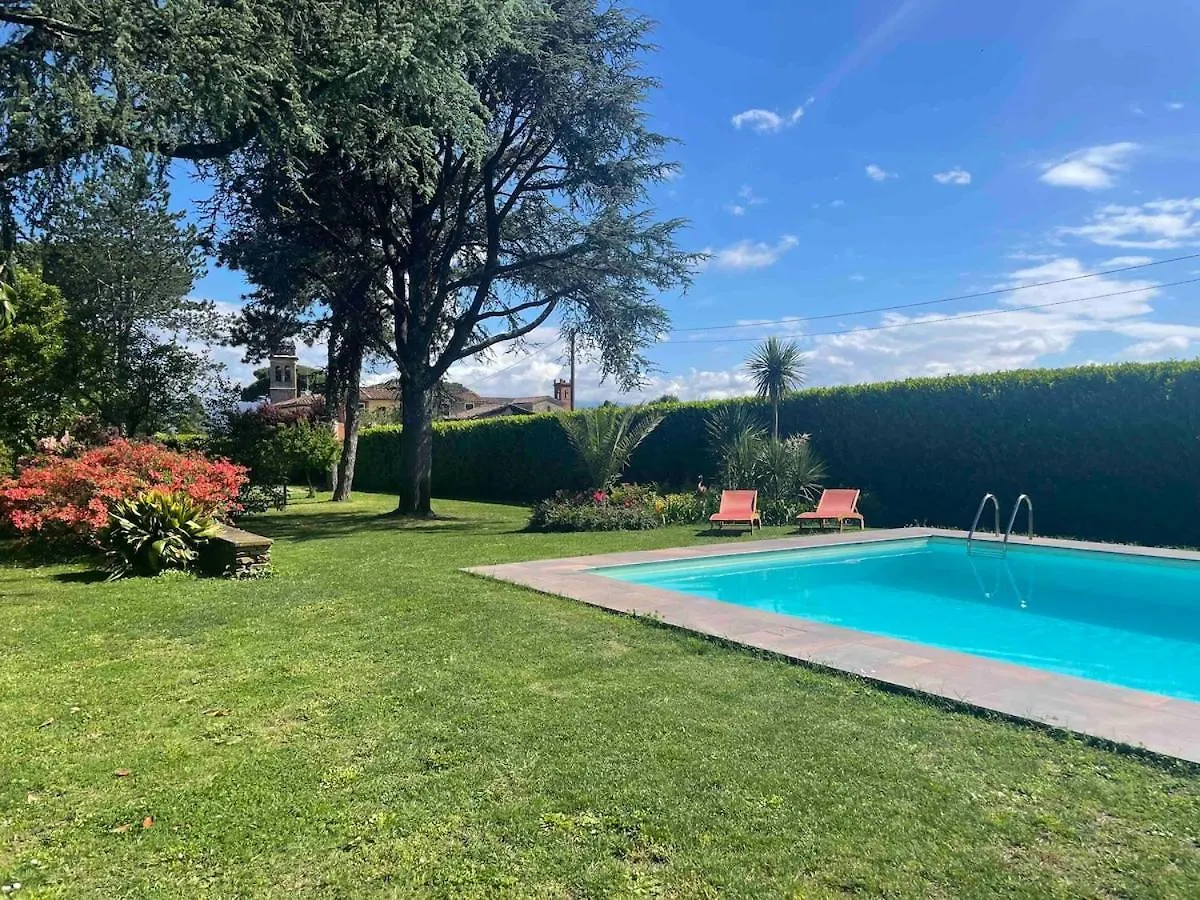 Villa Carlofelice With Swimming Pool, Air Conditioning, Wifi Capannori